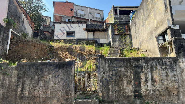 Terreno à Venda, 200 m² em Jardim Roberto - Osasco