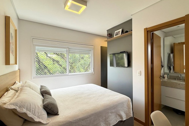 Imagem Apartamento com 3 Quartos à Venda, 104 m² em Petrópolis - Porto Alegre
