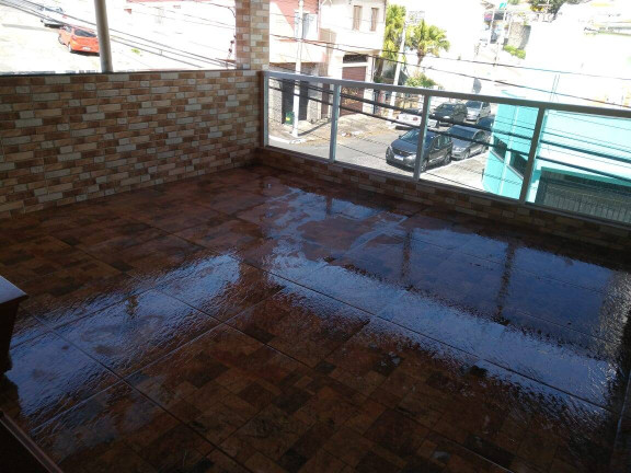 Imagem Casa à Venda, em São Paulo Imagem Casa à Venda, em São Paulo