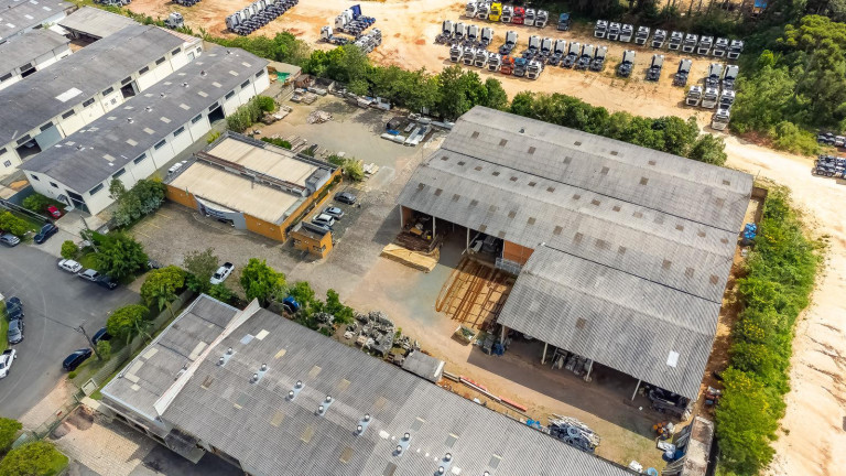 Imagem Imóvel Comercial à Venda, 2.383 m² em Cidade Industrial - Curitiba Imagem Imóvel Comercial à Venda, 2.383 m² em Cidade Industrial - Curitiba