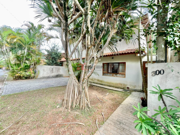 Imagem Casa de Condomínio com 3 Quartos à Venda, 233 m² em Parque Ideal - Carapicuíba Imagem Casa de Condomínio com 3 Quartos à Venda, 233 m² em Parque Ideal - Carapicuíba