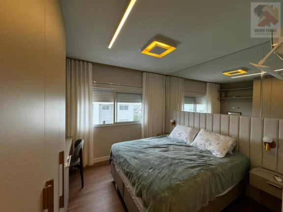 Imagem Apartamento com 3 Quartos à Venda, 102 m² em Jardim Atlântico - Florianópolis