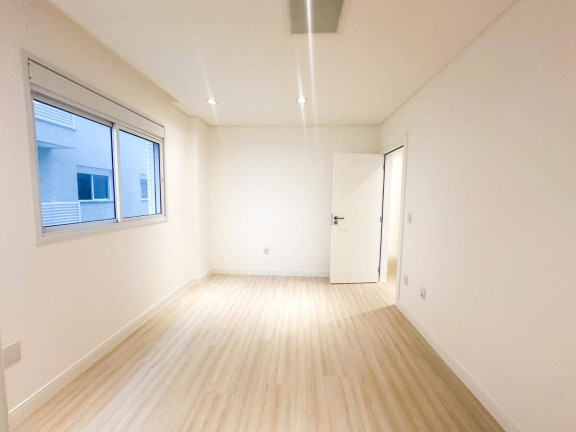 Imagem Apartamento com 3 Quartos à Venda, 130 m² em Centro - Itapema
