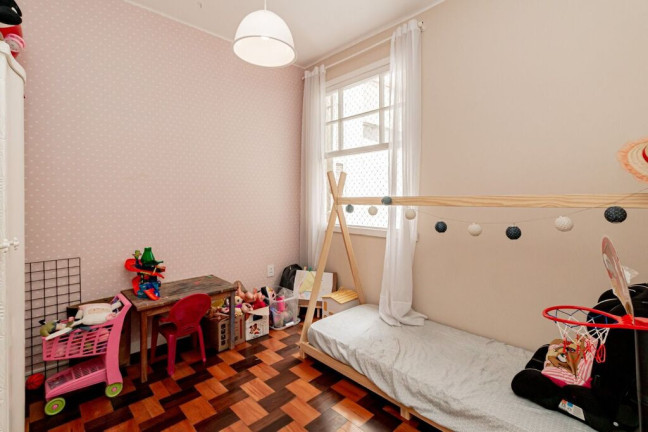 Imagem Apartamento com 3 Quartos à Venda, 97 m² em Moinhos De Vento - Porto Alegre