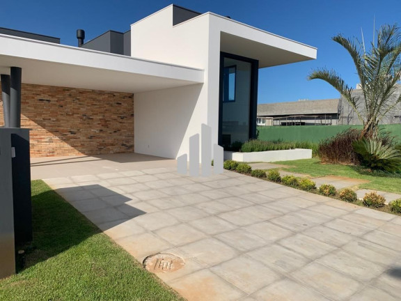 Imagem Casa de Condomínio com 3 Quartos à Venda, 177 m² em Engenho Velho - Torres