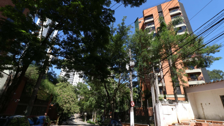 Imagem Apartamento com 3 Quartos à Venda, 200 m² em Vila Suzana - São Paulo