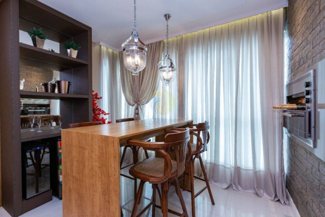 Imagem Apartamento com 4 Quartos à Venda, 144 m² em Centro - Balneário Camboriú