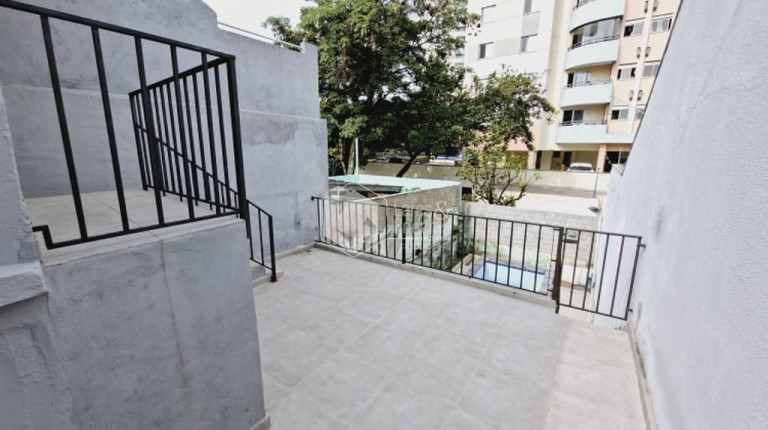 Imagem Casa com 3 Quartos à Venda, 210 m² em Vila Moreira - São Paulo