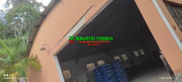 Imagem Chácara com 7 Quartos à Venda, 4 m² em Bairro Dos Macacos - Paraibuna Imagem Chácara com 7 Quartos à Venda, 4 m² em Bairro Dos Macacos - Paraibuna