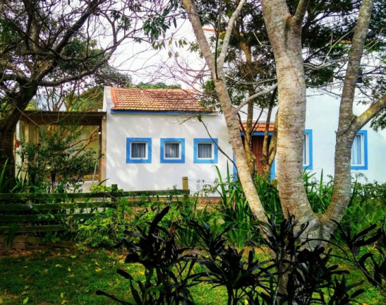 Imagem Casa com 2 Quartos à Venda, 400 m² em São João Do Rio Vermelho - Florianópolis Imagem Casa com 2 Quartos à Venda, 400 m² em São João Do Rio Vermelho - Florianópolis