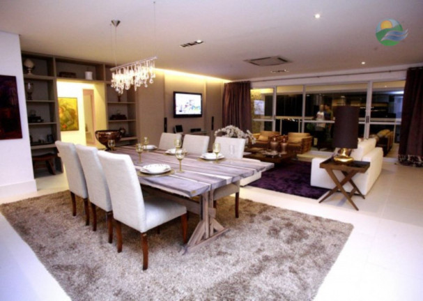 Imagem Apartamento com 4 Quartos à Venda, 223 m²
