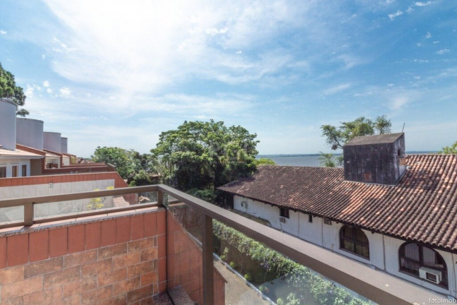 Imagem Imóvel com 5 Quartos à Venda,  em Cristal - Porto Alegre