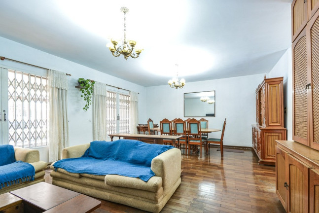 Casa com 4 Quartos à Venda,  em Moema - São Paulo