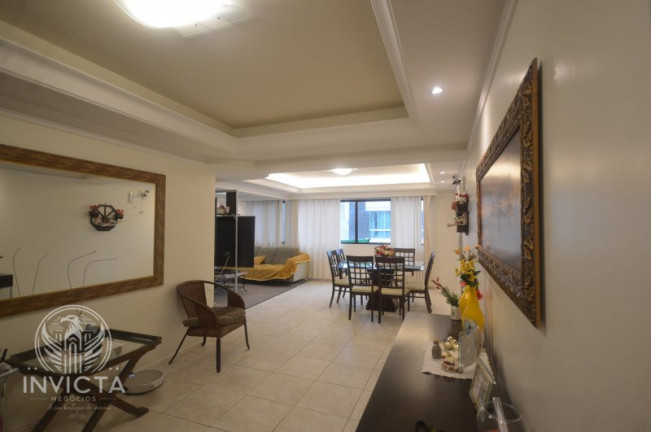 Apartamento com 3 Quartos à Venda, 228 m² em Centro - Balneário Camboriú
