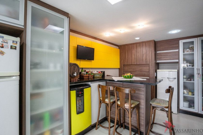 Imagem Casa com 4 Quartos à Venda, 223 m² em Stan - Torres