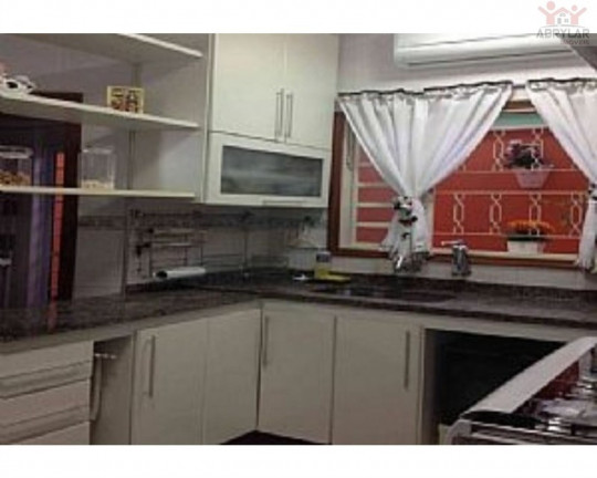 Imagem Sobrado com 3 Quartos à Venda, 142 m² em Horto Santo Antônio - Jundiaí