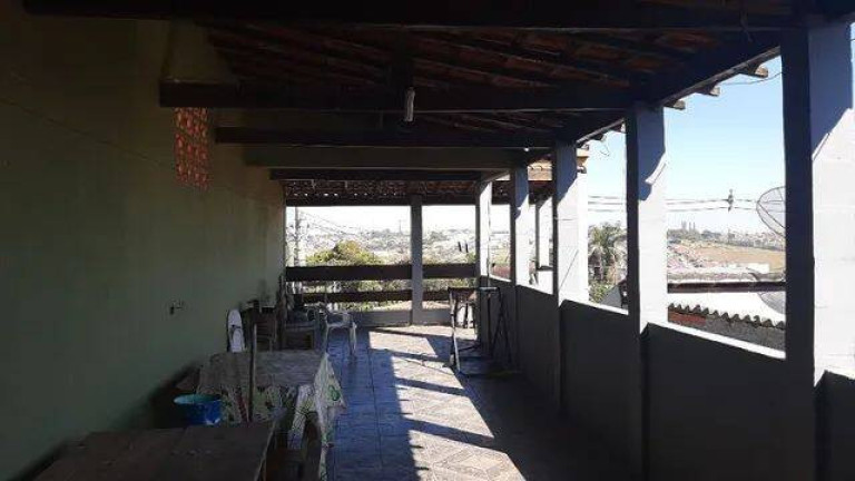 Casa com 5 Quartos à Venda, 170 m² em Vila Angélica - Sorocaba