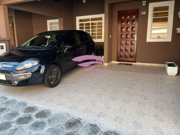 Imagem Casa com 3 Quartos à Venda, 120 m² em Alto Boqueirão - Curitiba