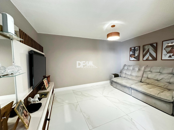 Imagem Casa com 4 Quartos à Venda, 700 m² em Setor Habitacional Arniqueira (águas Claras) - Brasília Imagem Casa com 4 Quartos à Venda, 700 m² em Setor Habitacional Arniqueira (águas Claras) - Brasília