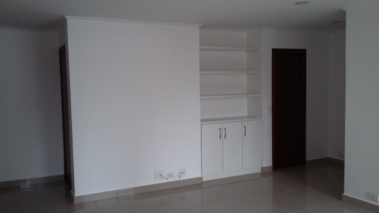 Imagem Imóvel com 3 Quartos à Venda, 101 m² em Vila Uberabinha - São Paulo