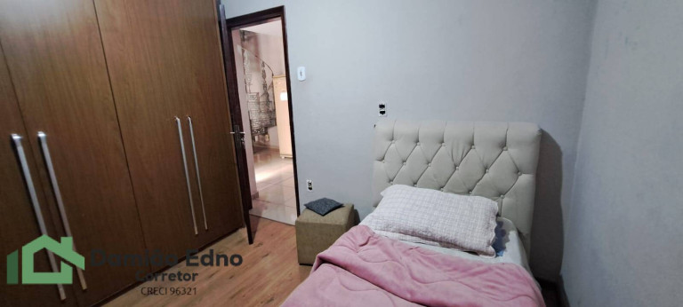 Imagem Casa com 4 Quartos à Venda, 190 m² em Anhangabaú - Jundiaí