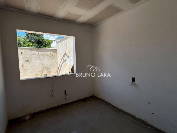 Imagem Casa com 2 Quartos à Venda, 50 m² em Vila Verde - Betim Imagem Casa com 2 Quartos à Venda, 50 m² em Vila Verde - Betim