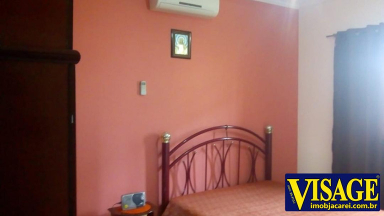 Imagem Casa com 2 Quartos à Venda, 126 m² em Pq. Santo Antonio - Jacareí