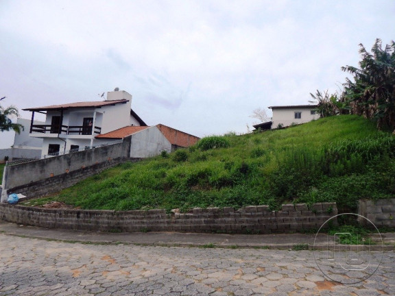 Imagem Terreno à Venda, 360 m² em Centro - São José Imagem Terreno à Venda, 360 m² em Centro - São José