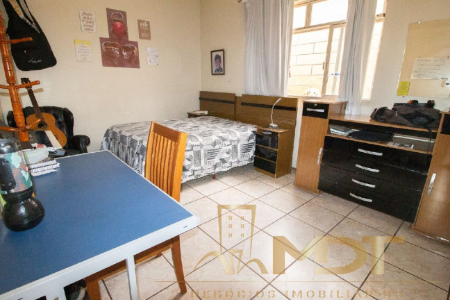 Imagem Casa com 4 Quartos à Venda, 250 m² em Planalto - Belo Horizonte Imagem Casa com 4 Quartos à Venda, 250 m² em Planalto - Belo Horizonte
