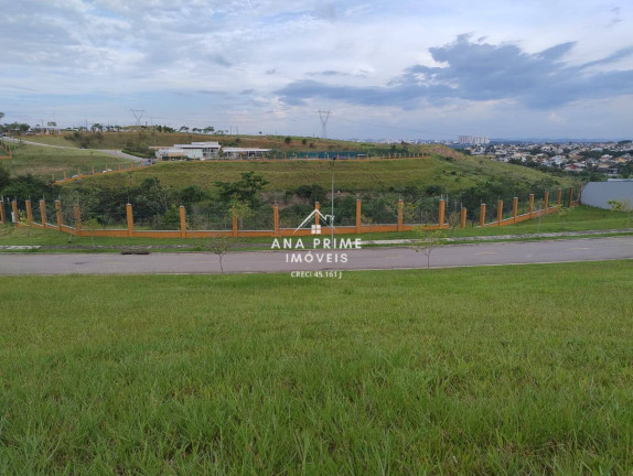 Terreno em Condomínio à Venda, 454 m² em Urbanova - São José Dos Campos