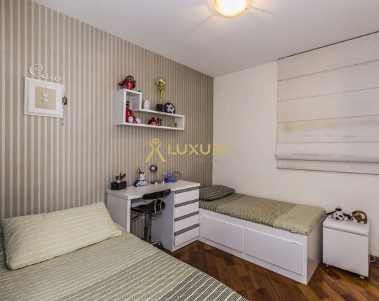 Imagem Imóvel com 3 Quartos à Venda, 135 m² em Santo Antônio - Belo Horizonte