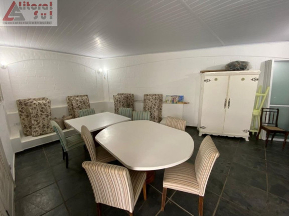 Imagem Casa com 5 Quartos à Venda, 70 m² em Solemar - Praia Grande Imagem Casa com 5 Quartos à Venda, 70 m² em Solemar - Praia Grande