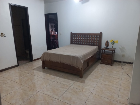 Imagem Casa com 3 Quartos para Alugar, 1 m² em Piratininga - Niterói Imagem Casa com 3 Quartos para Alugar, 1 m² em Piratininga - Niterói