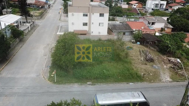 Imagem Terreno à Venda, 378 m² em José Amândio - Bombinhas Imagem Terreno à Venda, 378 m² em José Amândio - Bombinhas
