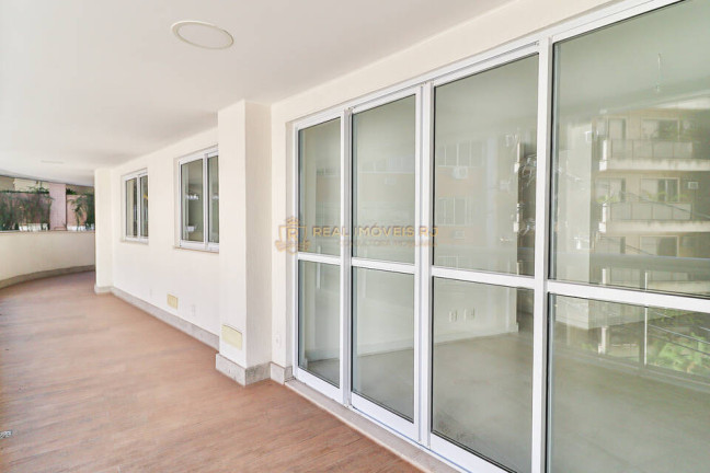 Imagem Apartamento com 5 Quartos à Venda, 163 m² em Lagoa - Rio De Janeiro