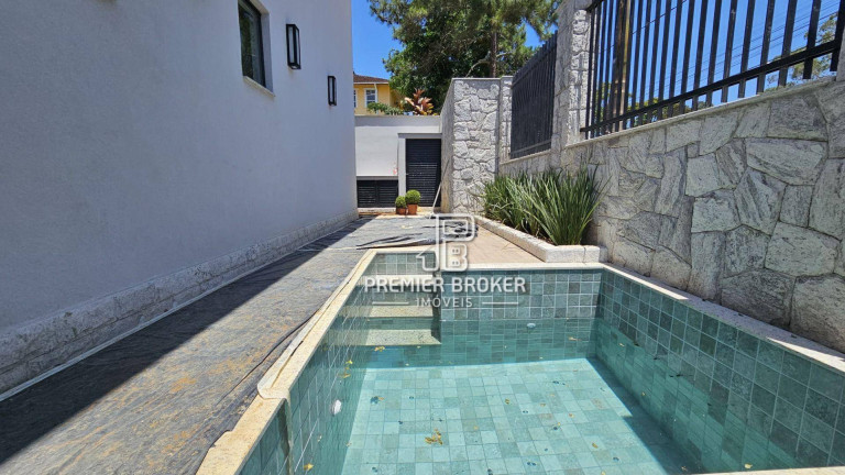 Imagem Casa com 4 Quartos à Venda, 151 m² em Tijuca - Teresópolis Imagem Casa com 4 Quartos à Venda, 151 m² em Tijuca - Teresópolis