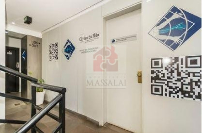 Imagem Sala Comercial à Venda, 115 m² em Santana - Porto Alegre Imagem Sala Comercial à Venda, 115 m² em Santana - Porto Alegre