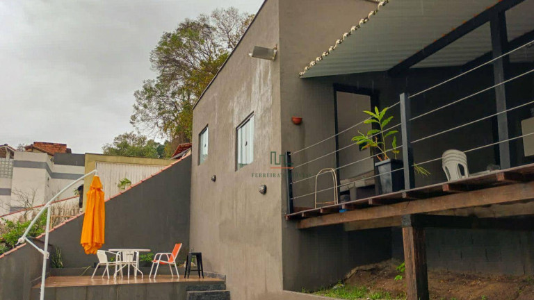 Imagem Casa com 5 Quartos à Venda, 300 m² em Itaipu - Niterói Imagem Casa com 5 Quartos à Venda, 300 m² em Itaipu - Niterói