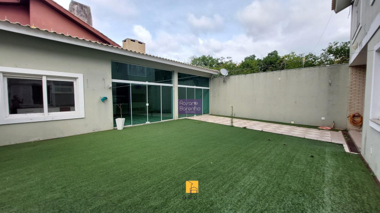 Imagem Casa com 3 Quartos à Venda, 306 m² em Centro - Rio Grande