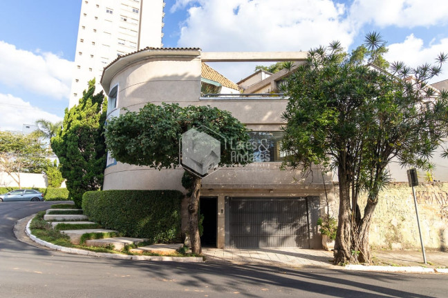 Imóvel Comercial à Venda, 240 m² em Vila Mariana - São Paulo