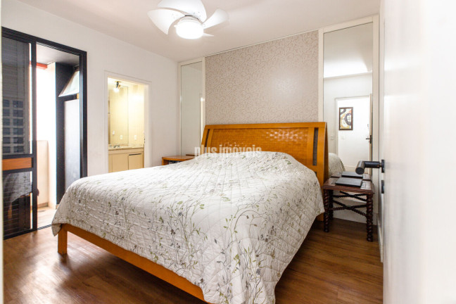 Imagem Apartamento com 3 Quartos à Venda, 120 m² em Moema - São Paulo Imagem Apartamento com 3 Quartos à Venda, 120 m² em Moema - São Paulo