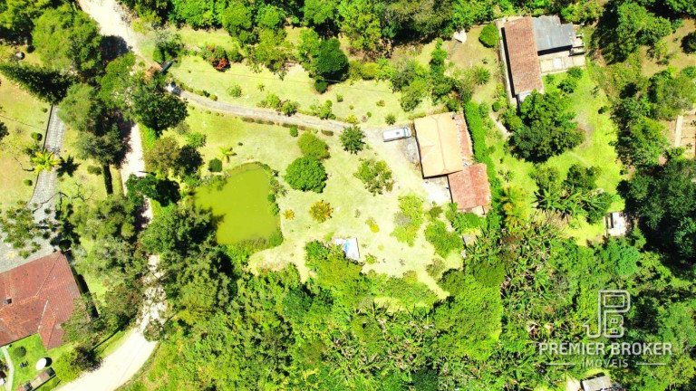 Imagem Casa com 3 Quartos à Venda, 134 m² em Albuquerque - Teresópolis Imagem Casa com 3 Quartos à Venda, 134 m² em Albuquerque - Teresópolis