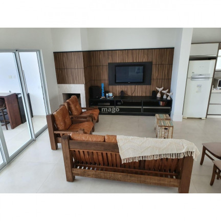 Imagem Casa com 3 Quartos à Venda, 152 m² em Barra - Balneário Camboriú