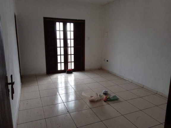 Imagem Sobrado com 3 Quartos à Venda, 188 m² em Jardim Quaresmeira - Suzano Imagem Sobrado com 3 Quartos à Venda, 188 m² em Jardim Quaresmeira - Suzano