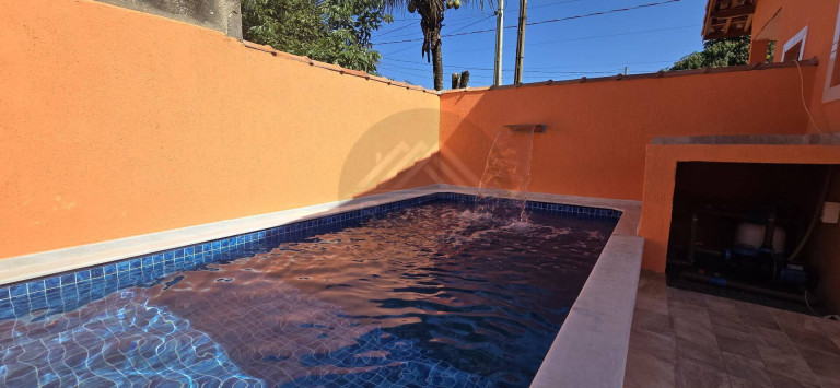 Casa com 2 Quartos à Venda, 180 m² em Jd Lindomar - Itanhaém