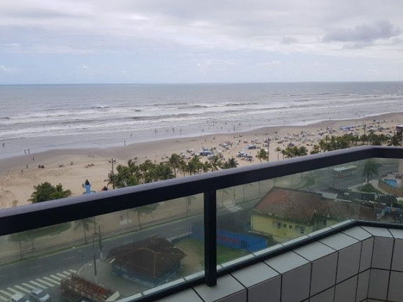 Imagem Imóvel com 3 Quartos à Venda, 220 m² em Mirim - Praia Grande Imagem Imóvel com 3 Quartos à Venda, 220 m² em Mirim - Praia Grande