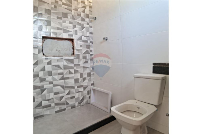 Imagem Casa com 2 Quartos à Venda, 110 m² em Itaipuaçu - Maricá Imagem Casa com 2 Quartos à Venda, 110 m² em Itaipuaçu - Maricá