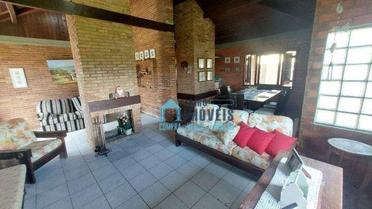 Imagem Casa com 3 Quartos à Venda, 560 m² em Centro - Balneário Pinhal