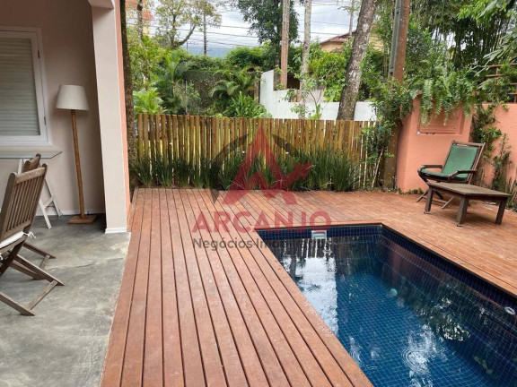 Imagem Sobrado com 5 Quartos à Venda, 331 m² em Baleia - São Sebastião Imagem Sobrado com 5 Quartos à Venda, 331 m² em Baleia - São Sebastião