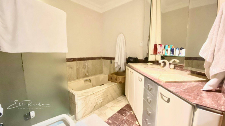 Imagem Casa com 3 Quartos à Venda, 300 m² em Santa Mônica - Colatina